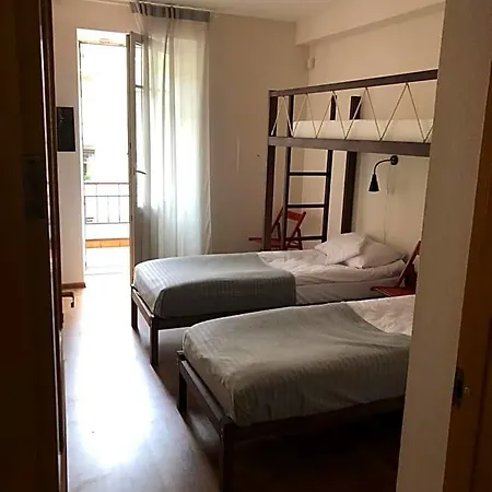 Rock'n'hostel * Vilnius