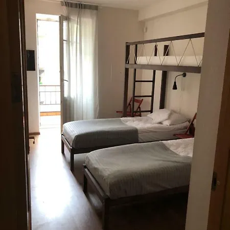 Rock'n'hostel * Vilnius